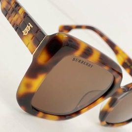 Picture of Burberry Sunglasses _SKUfw51872445fw